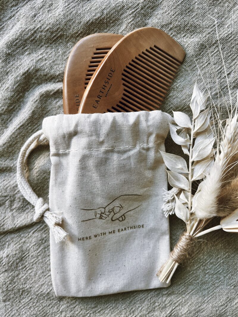 Birth Comb Pair & Drawstring Bag - Image 3