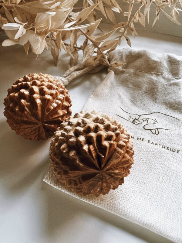 acupressure labour balls