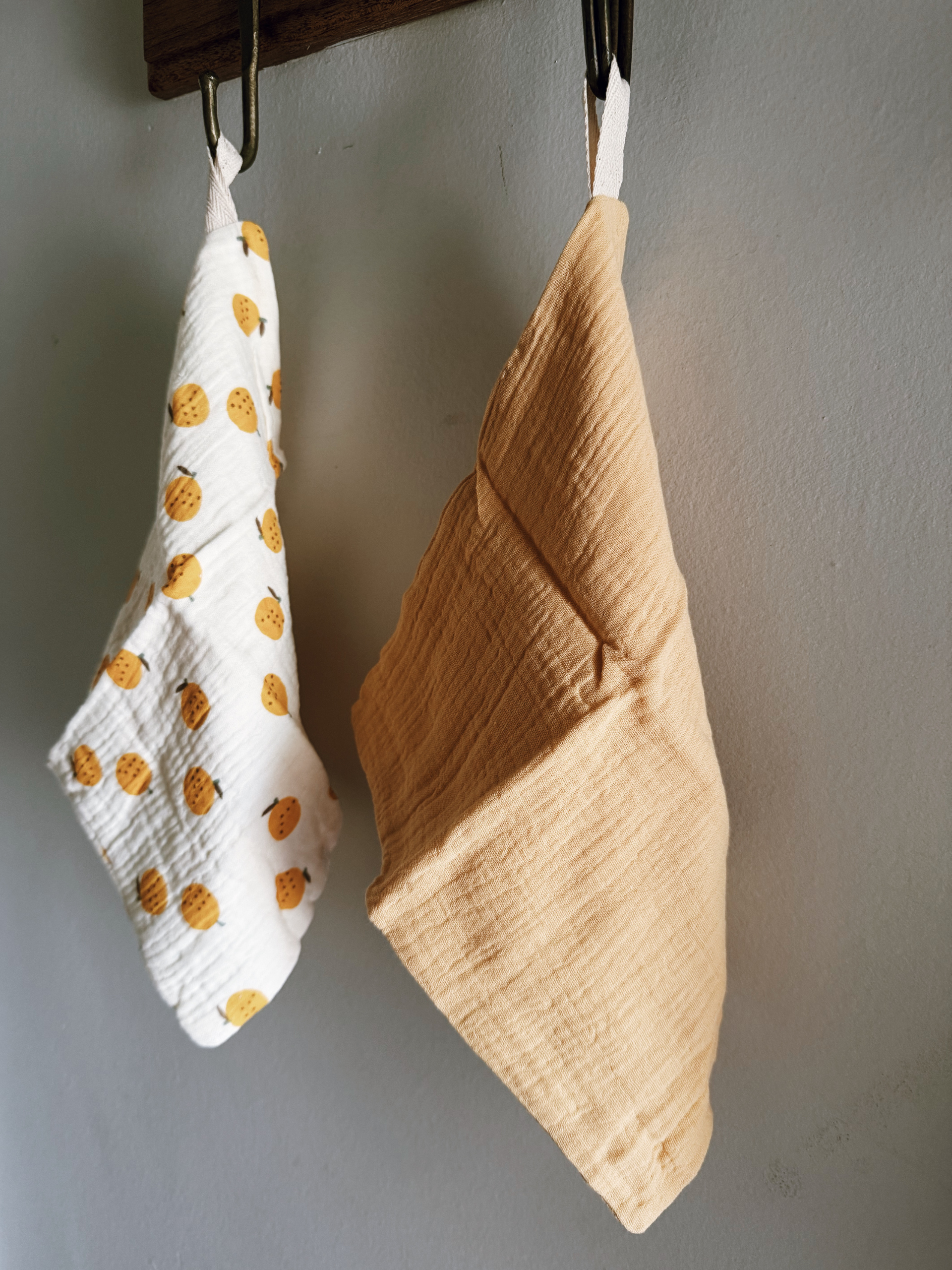 Muslin Washcloth Set (Set of 5) - Image 4